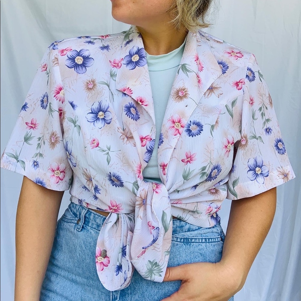 Vintage Alia Button Up